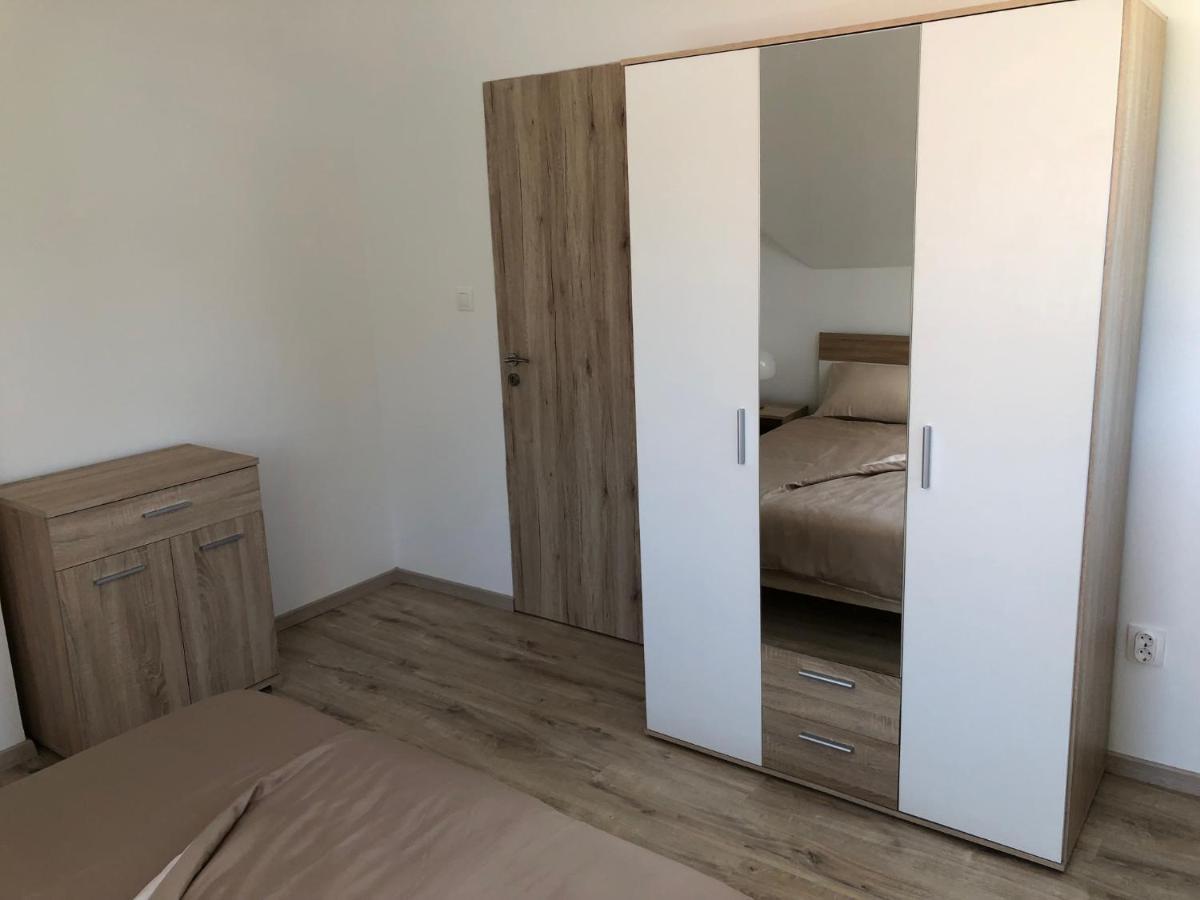 Pupos Apartman ซิกลีเก็ต ภายนอก รูปภาพ