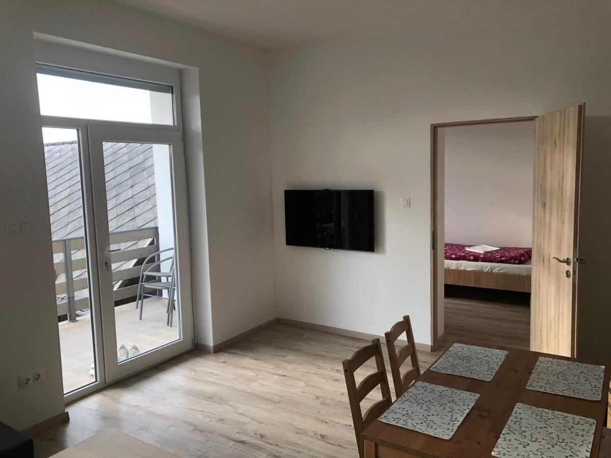 Pupos Apartman ซิกลีเก็ต ภายนอก รูปภาพ