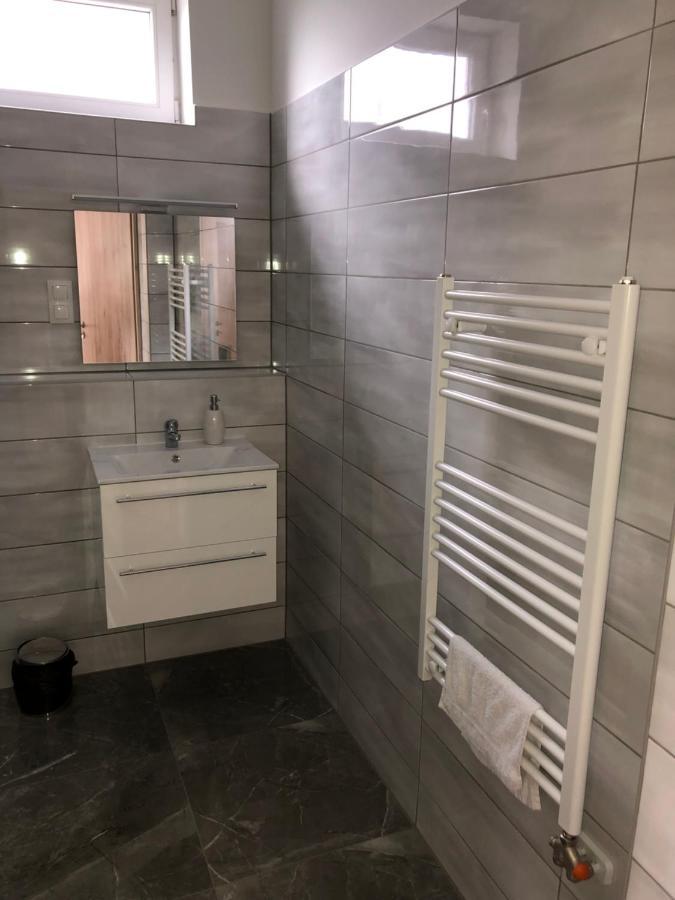 Pupos Apartman ซิกลีเก็ต ภายนอก รูปภาพ